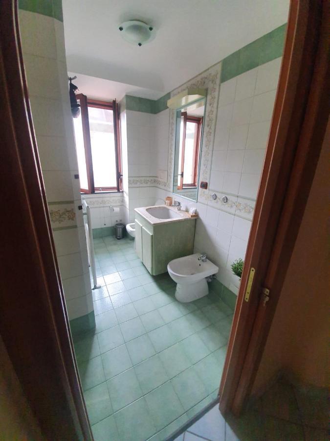 Bed and Breakfast La Finestra Sul Mare Isquia Exterior foto