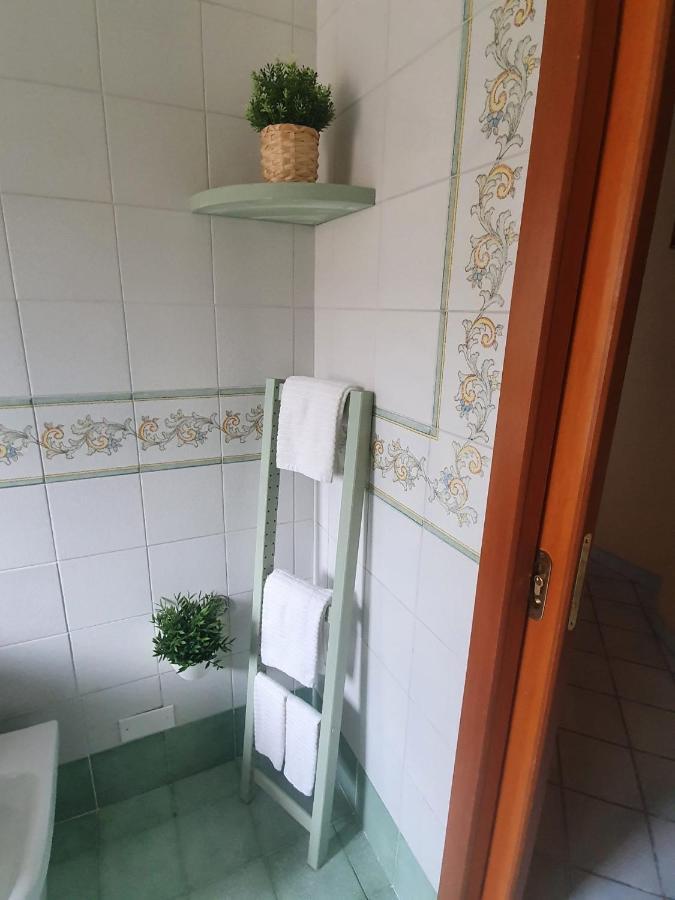 Bed and Breakfast La Finestra Sul Mare Isquia Exterior foto