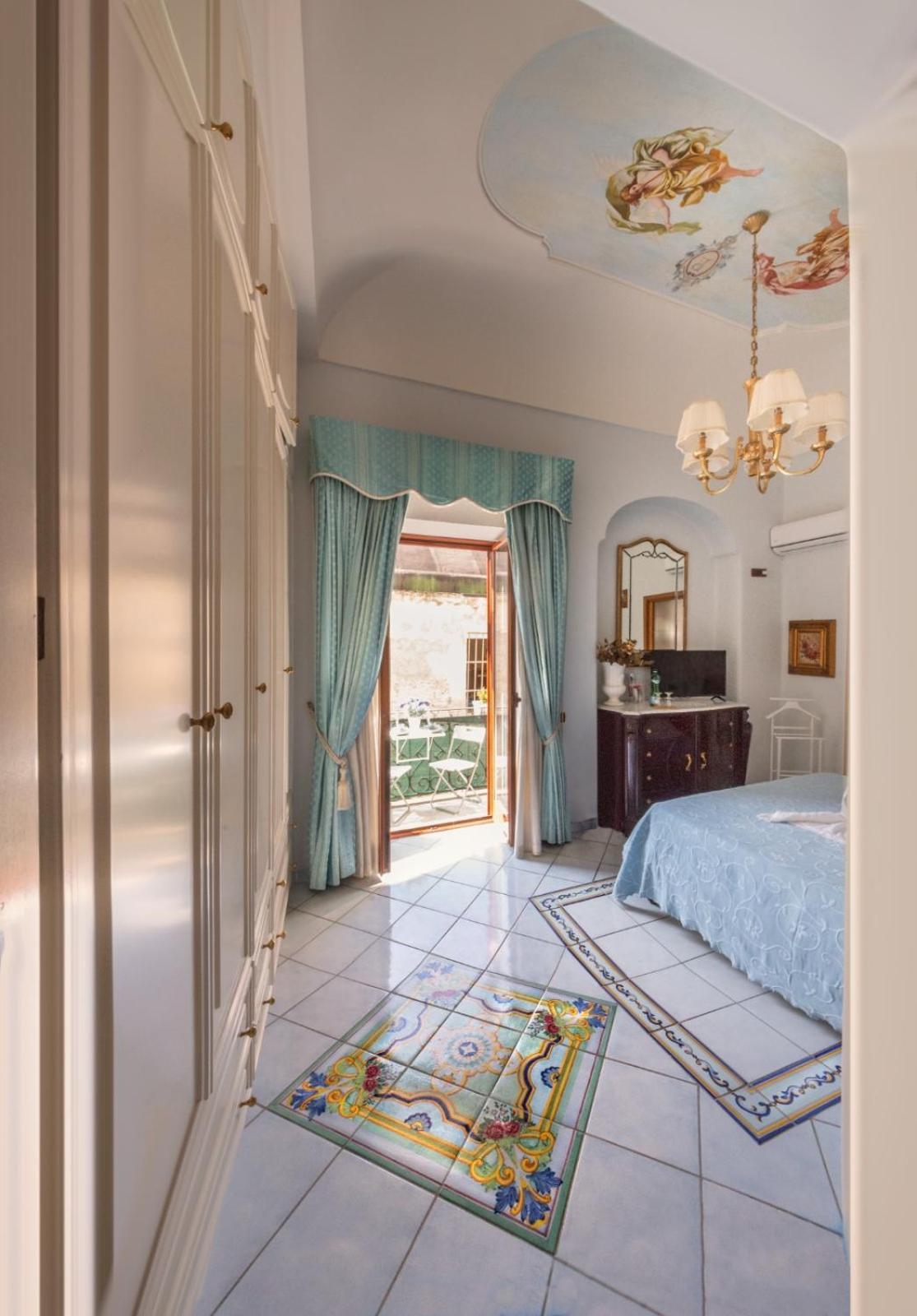 Bed and Breakfast La Finestra Sul Mare Isquia Exterior foto