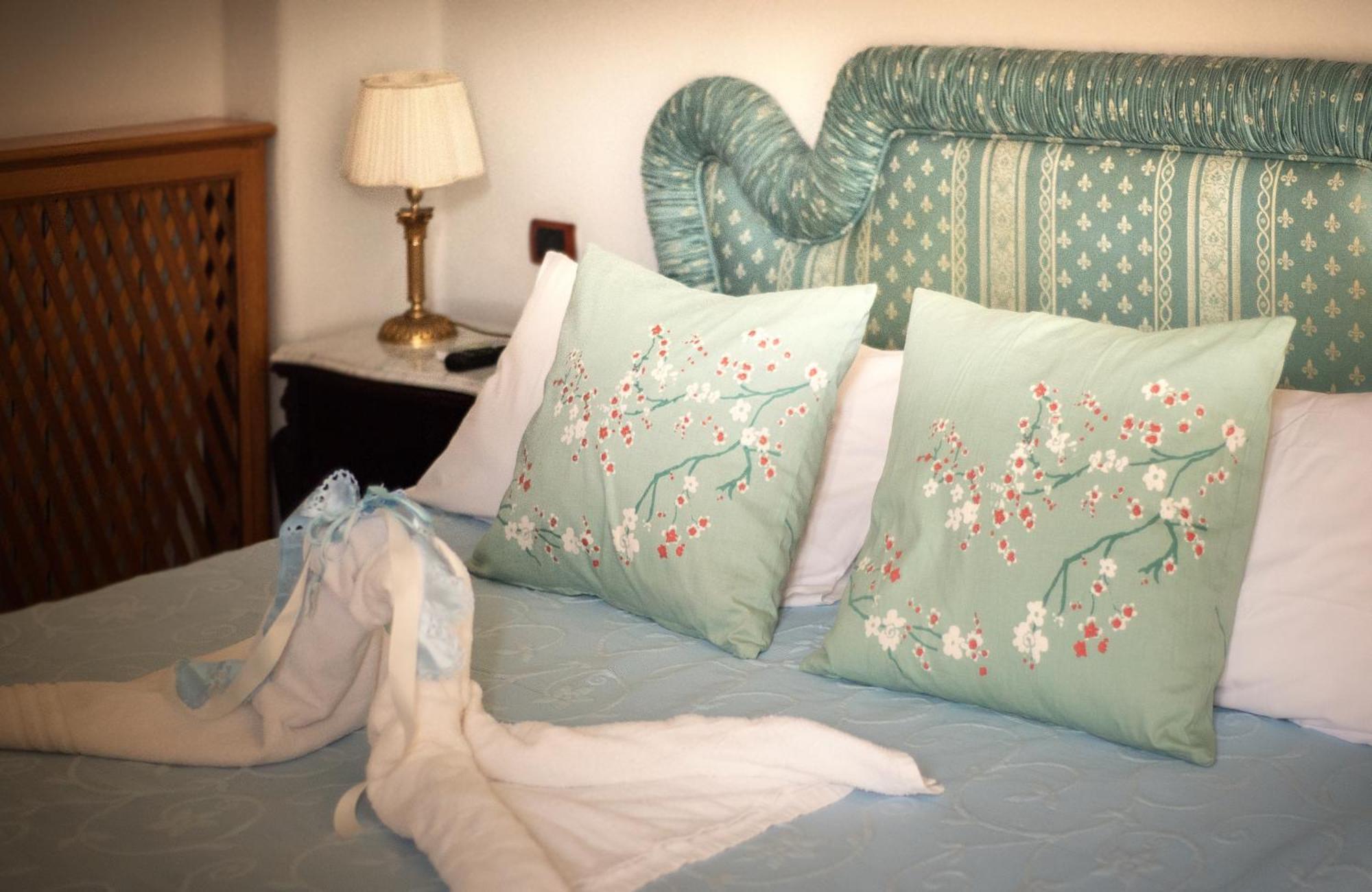 Bed and Breakfast La Finestra Sul Mare Isquia Exterior foto